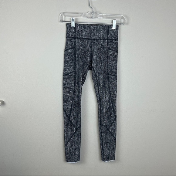 Lululemon Tight Stuff Tight II 25” - Picture 2 of 6